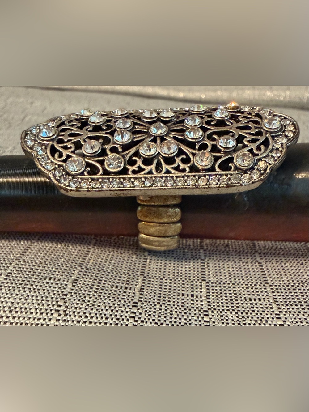 Vintage style statement ring